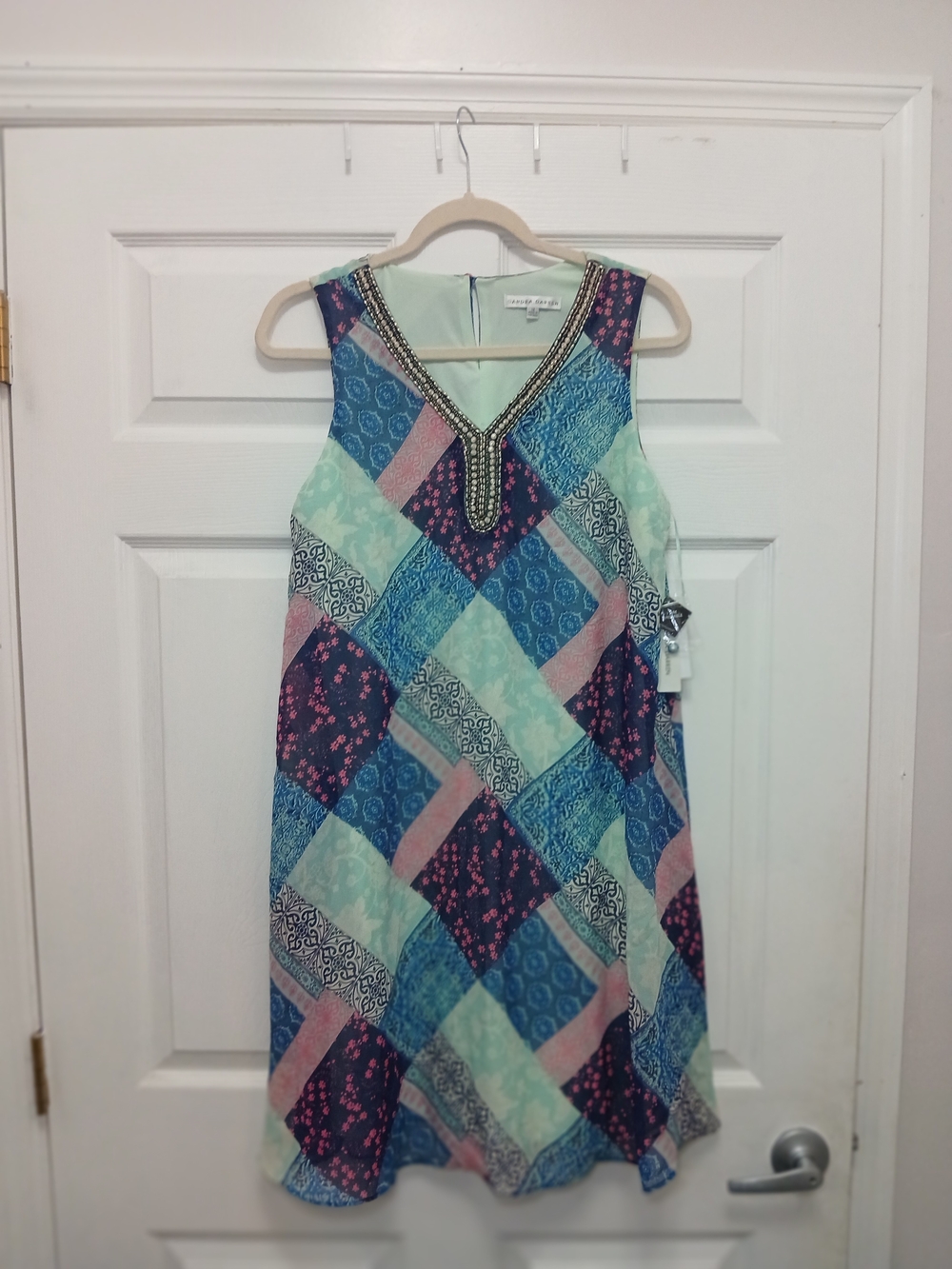 Sandra Darren Mint & Navy Patchwork Beaded V-Neck Dress